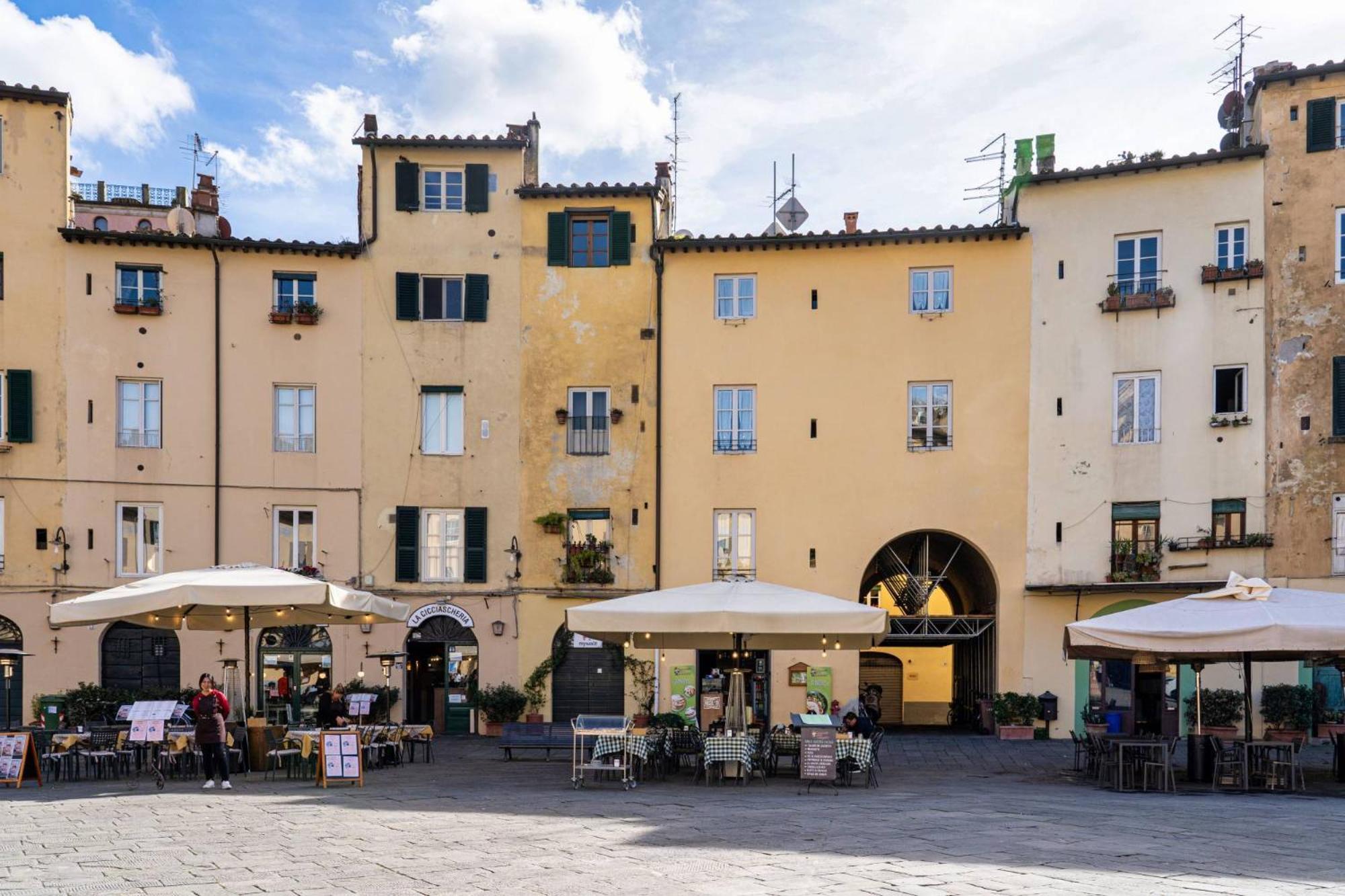 La Dimora Nell'Anfiteatro Hotel Lucca Ngoại thất bức ảnh