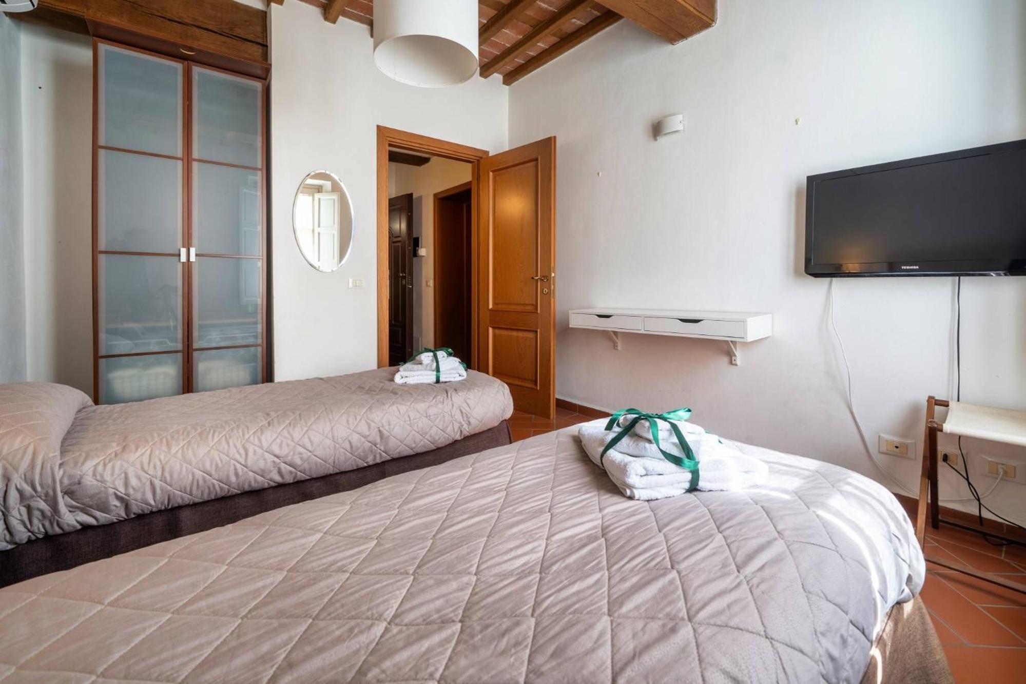 La Dimora Nell'Anfiteatro Hotel Lucca Ngoại thất bức ảnh